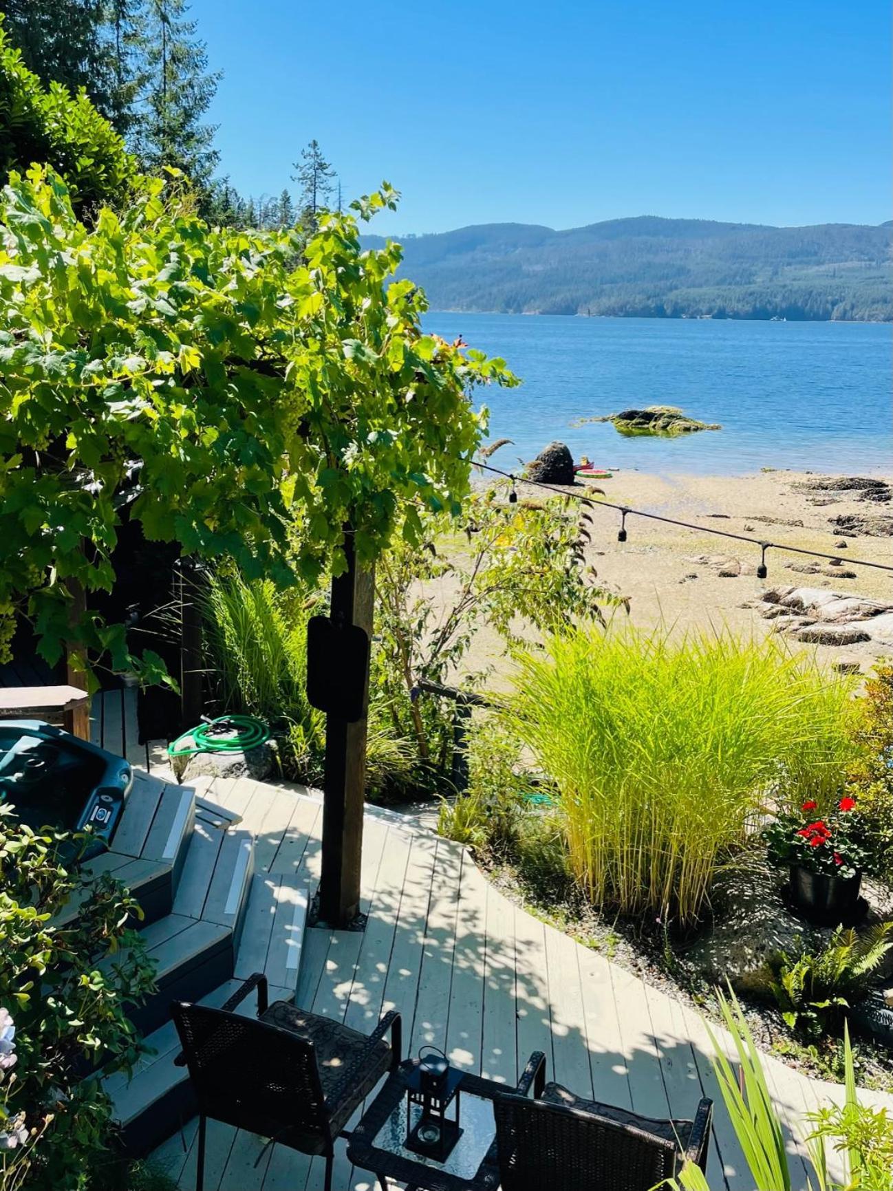 The Tuwanek And Sechelt