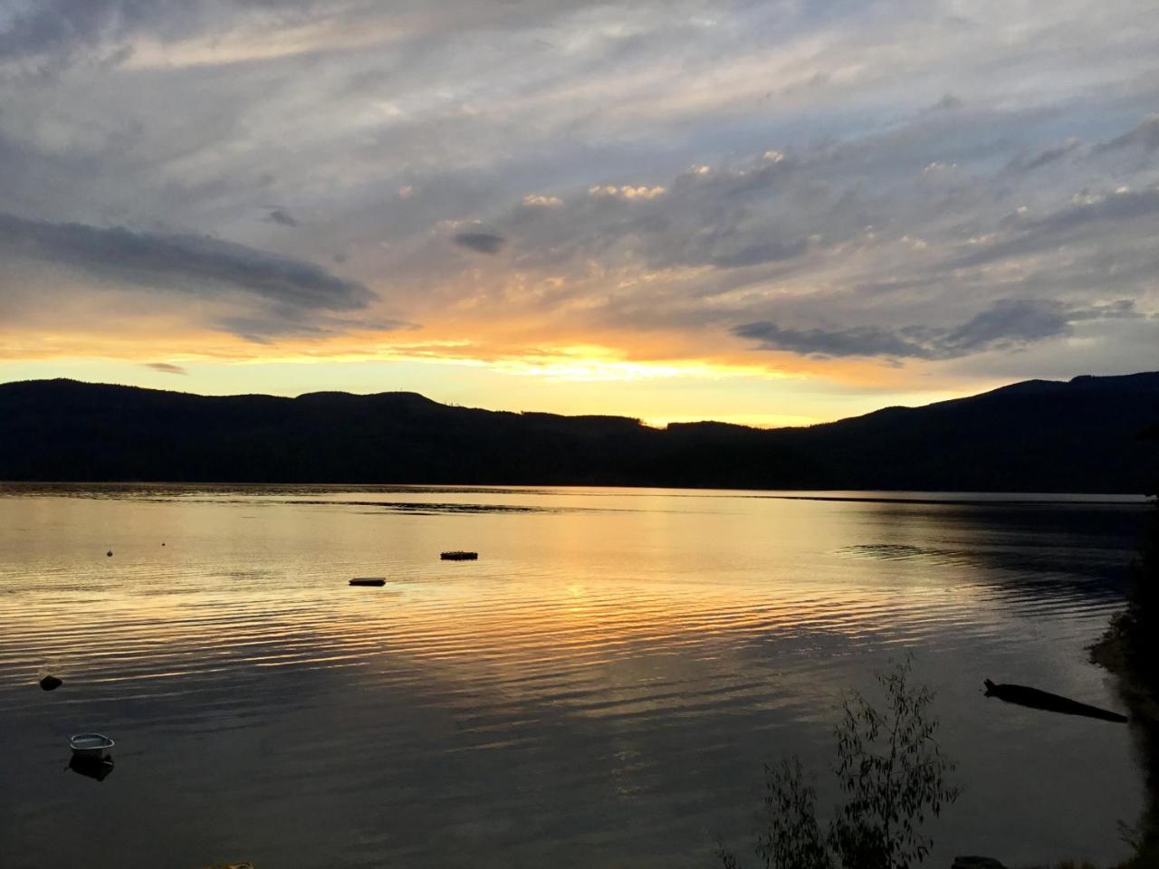 The Tuwanek And Lodge Sechelt